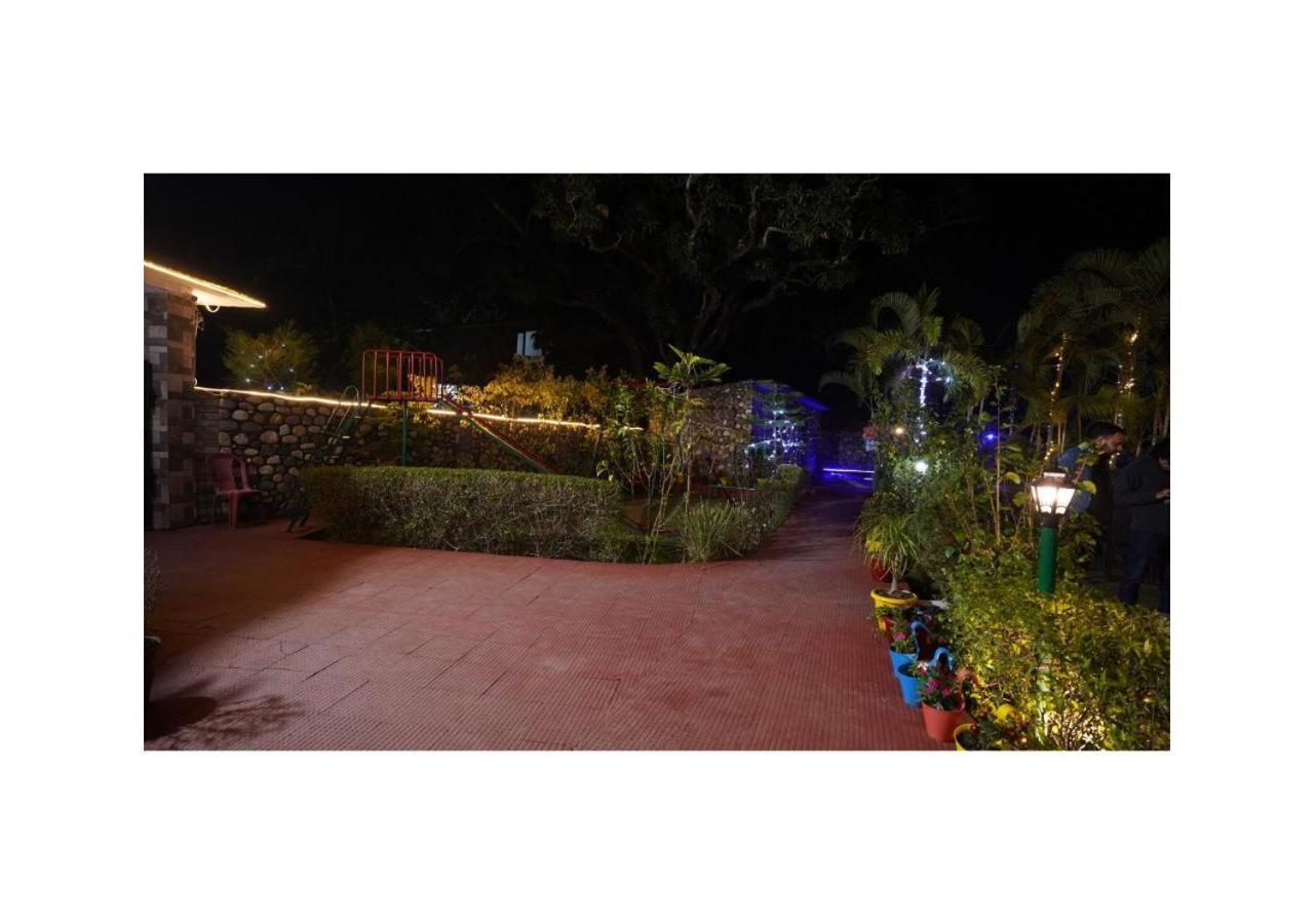 רמנגר Hr Dukes Den Resort מראה חיצוני תמונה