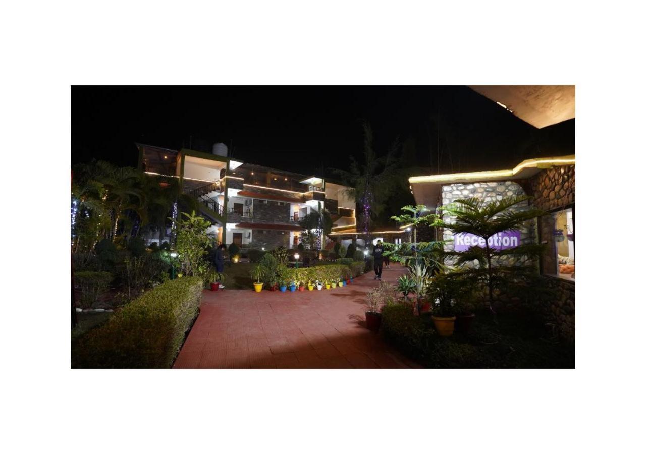 רמנגר Hr Dukes Den Resort מראה חיצוני תמונה